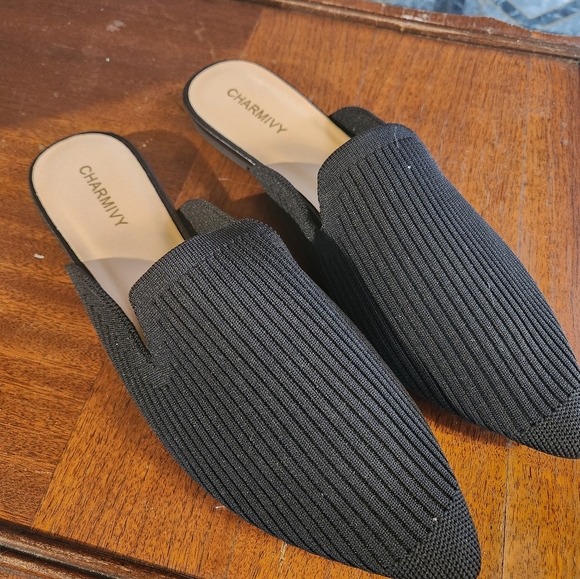 Mules - Picture 3 of 3